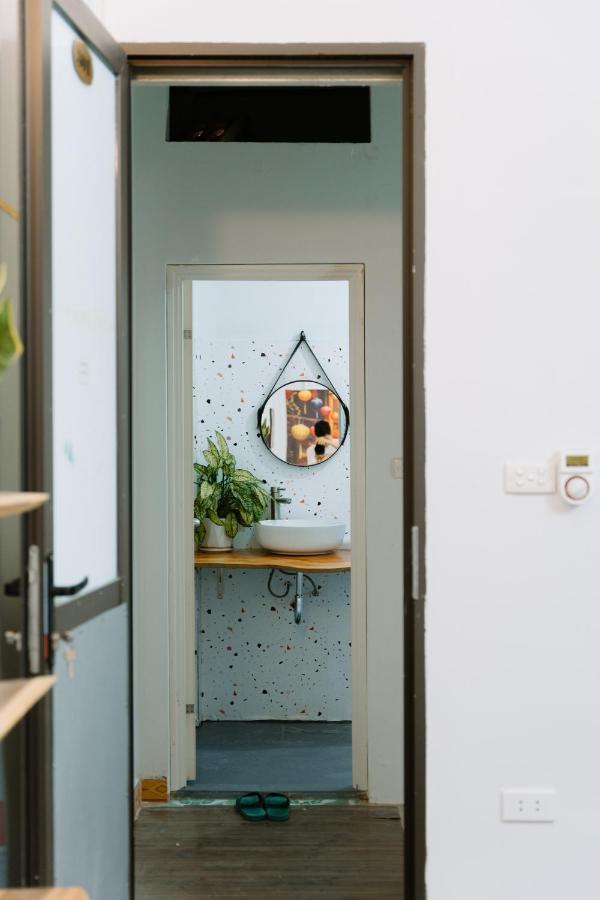 Hanoi Hola House Экстерьер фото